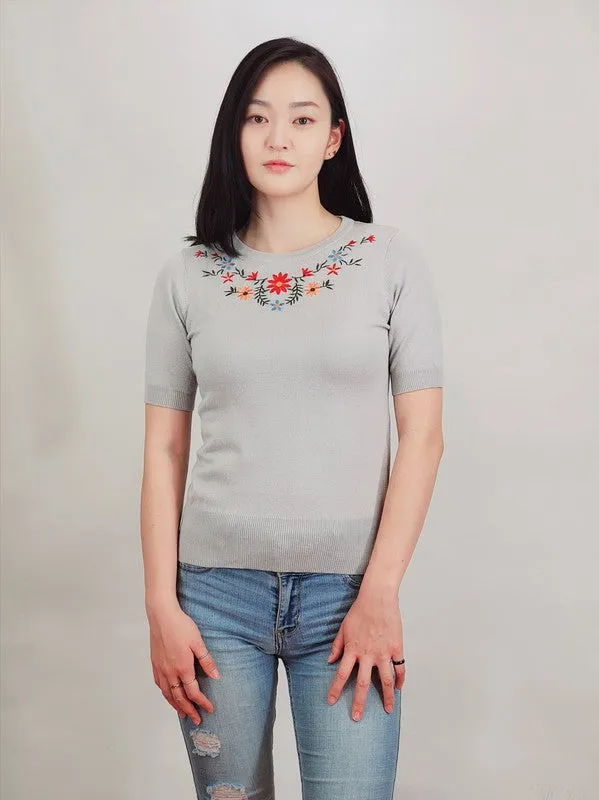 Daisy Flower Embroidered Knit Pullover Sweater