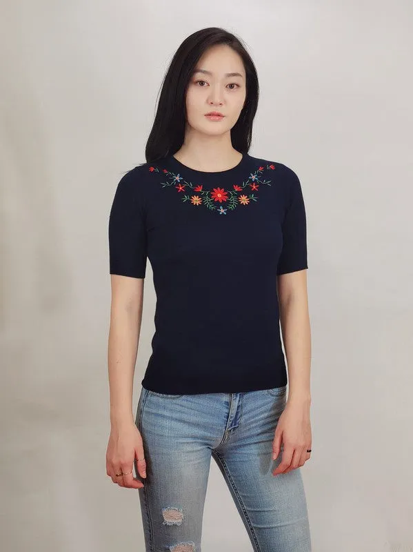 Daisy Flower Embroidered Knit Pullover Sweater