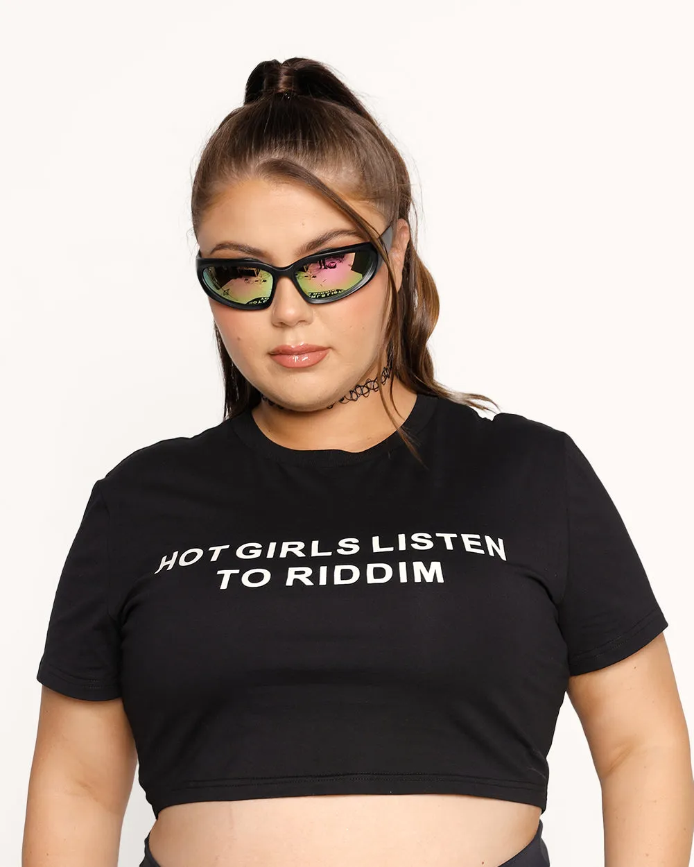 Hot Girls Listen to Riddim Cropped Tee