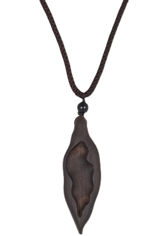 Simple Black Hand Knitting Sandalwood Leaf Pendant Necklace